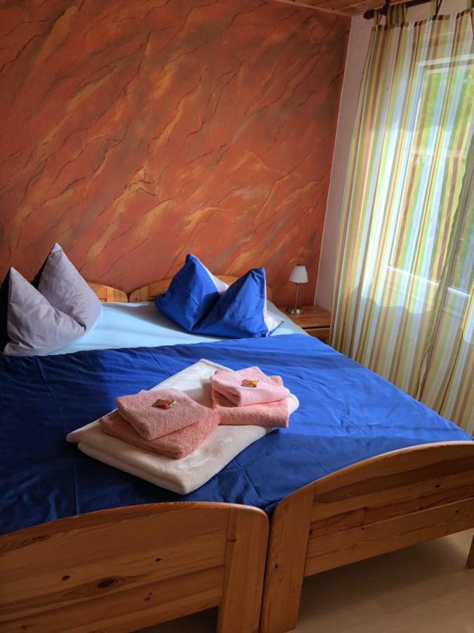 Haus 9 Villa Schwarz Luaran gambar